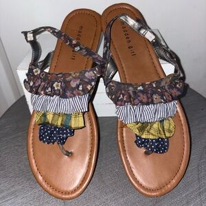 Madden Girl Floral and Striped Sandals - sz9.5 (P23)